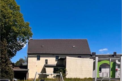 Einfamilienhaus - 45.000,00&nbsp;EUR Kaufpreis, ca.&nbsp; 250,00&nbsp;m&sup2; in Gefell (PLZ: 07926)