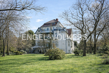 Herrschaftliche Maisonettewohnung mit Garten in Bestlage Dahlem - Berlin