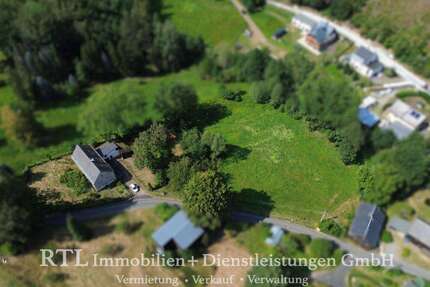 Haus zum Kaufen in Rosenthal am Rennsteig 69.900,00 € 141.83 m²