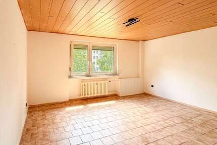 Wohnung zum Kaufen in Leverkusen 65.000,00 € 28 m²
