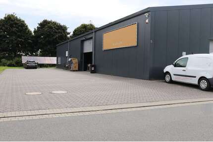 Halle in Büdelsdorf 5.290,00 € 413 m²