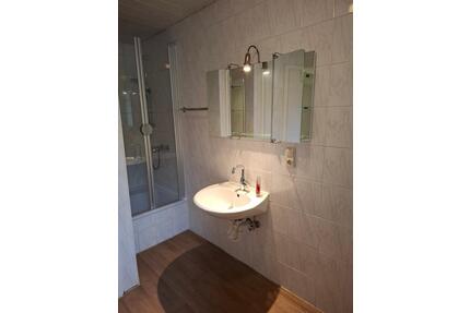 Stadtwohnung mit 3 ½ Zimmern und Einbauküche - Schweinfurt Gartenstadt