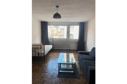 Apartments Möbliert im Zentrum an Einzelpersonen zu Vermieten i - Bonn