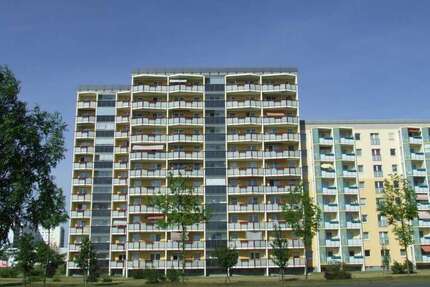 Wohnung zum Mieten in Hoyerswerda 350,00 € 58.65 m²