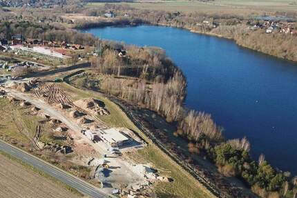 Traumgrundstück mit Seeblick (LK CUX) in 21745 Hemmoor! Auf Wunsch mit Haus ab 395.000! 01728118000 - Hemmoor Warstade Westersode