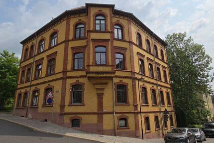 Zentral gelegene 3-Raumwohnung mit PKW-Stellplatz im Südviertel von Eisenach
