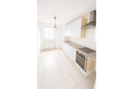 2 Zimmer Wohnung in 60327 Frankfurt - Frankfurt am Main Gutleutviertel