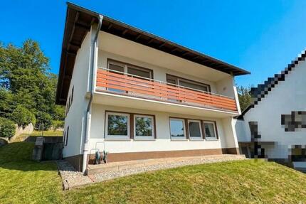 Bezugsfrei: EFH, ca. 101 m² WFL mit Siegtalblick in Hanglage - Hennef (Sieg)
