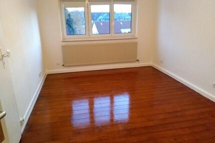 FFM-Preungesheim 2 ZKB, 3.OG, 53 qm, 2 Mansarden - Frankfurt am Main Nord-Ost