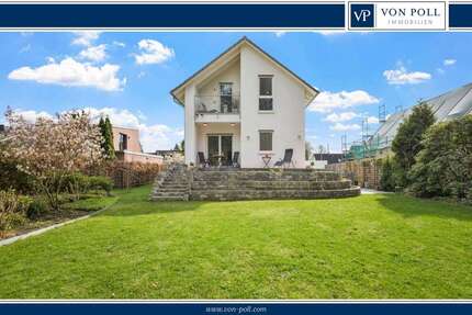 Haus zum Kaufen in Ahrensburg 1.295.000,00 € 196 m²