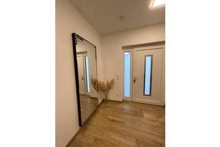 Helle, moderne 2-Zimmer-Wohnung mit Dachterrasse - Velpke