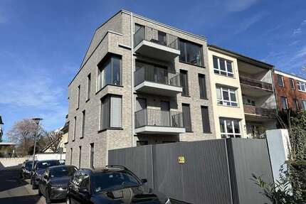 Haus zum Kaufen in Köln 2.245.000,00 € 315 m²