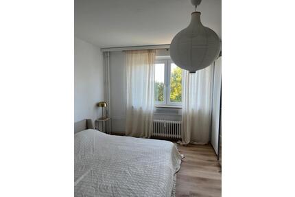zwischen miete(1 Zimmer WG ) - 640,00&nbsp;EUR Kaltmiete, ca.&nbsp; 70,00&nbsp;m&sup2; in Hamburg (PLZ: 22297) Alsterdorf