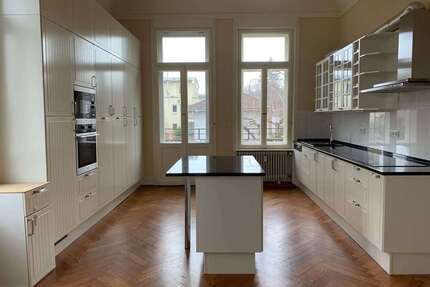 Wohnung zum Mieten in Wiesbaden 2.700,00 € 125 m²