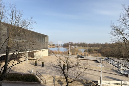 Repräsentatives Wohnen am Schlossgarten: Frisch renoviert & voller Wärme - Schwerin Feldstadt