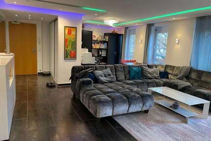 Moderne 4-Zimmer-Eigentumswohnung in zentraler Lage - Erftstadt