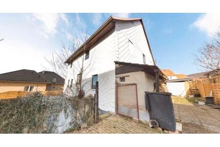 Verkaufe Charmantes Fachwerkhaus mit 7 Zimmer in 37633 Dielmissen