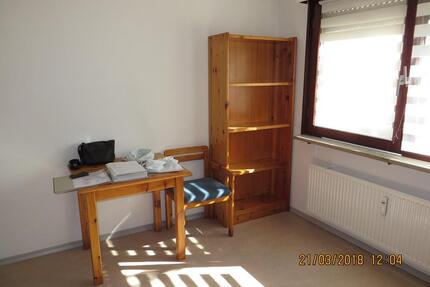 Ruhiges möbliertes 1-Zimmer-Appartement - Regensburg Galgenberg