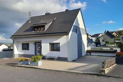 Haus zum Kaufen in Burbach 279.000,00 € 202 m²