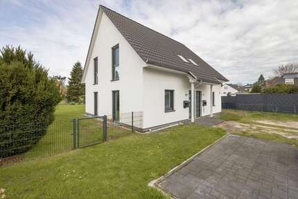 Haus zum Kaufen in Nienhagen 375.000,00 € 140 m²