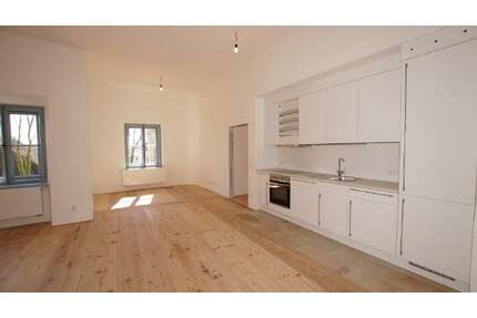 Wohnung zum Mieten in Aiterhofen 950,00 € 98 m²