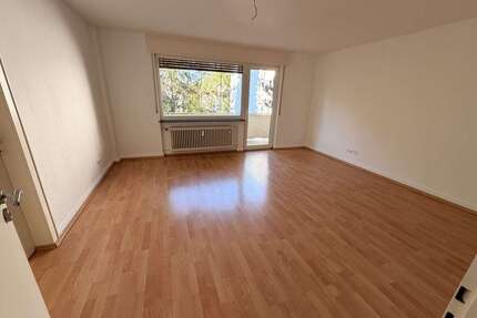 Wohnung zum Mieten in Wiesbaden 810,00 € 74 m²