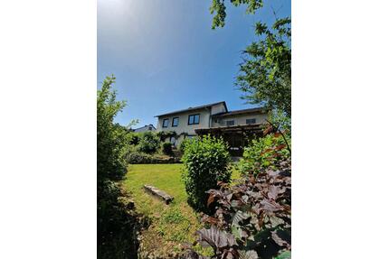 Einfamilienhaus in Fbg.-Wolfershausen südliche Gartenausrichtung - Felsberg