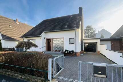 Haus zum Kaufen in Euskirchen 399.000,00 € 122.12 m²