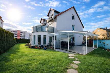 Haus zum Kaufen in Augsburg 860.000,00 € 182 m²