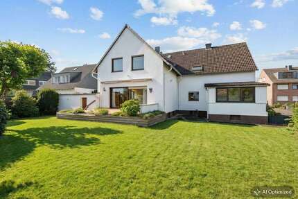 Haus zum Kaufen in Ratingen-Tiefenbroich 729.000,00 € 240 m²