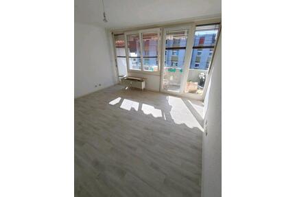 1 Zimmer Wohnung in Lengfeld zu vermieten 957€ warm - Würzburg Heuchelhof