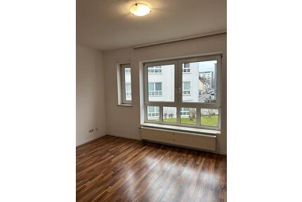 Helle Einzimmerwohnung in Stadtnähe ab sofort - Kaiserslautern Betzenberg