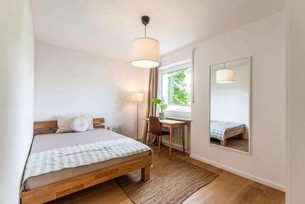 WG-Zimmer in München 710,00 € 12 m²