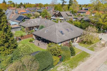 Haus zum Kaufen in Hatten 560.000,00 € 302 m²