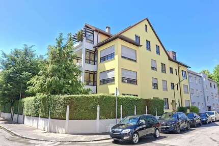 Wohnung zum Kaufen in Augsburg 240.000,00 € 57.14 m²
