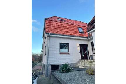 Haus zum Kaufen in Flensburg 790.000,00 € 273 m²