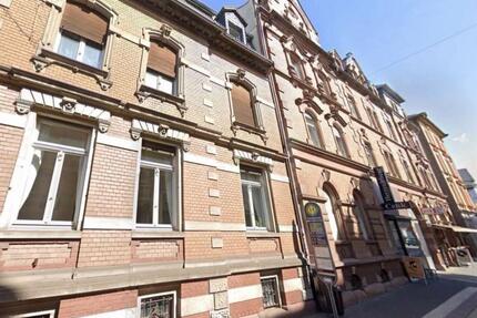 Charmante 3-Zimmer-Altbauwohnung in zentraler Lage von Darmstadt