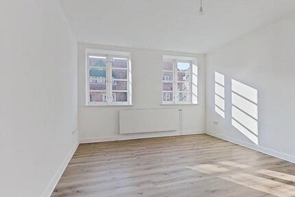 Charmante 2-Zimmer-Wohnung mit Einbauküche und Tageslichtbad - Rendsburg