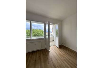 Wohnung zum Mieten in Berlin 737,02 € 34.28 m²