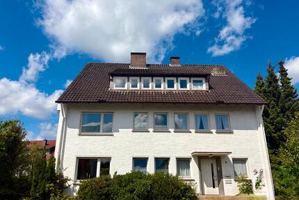 Ruhige Wohnlage & viel Platz – attraktive 4-Zimmer-Wohnung mit Balkon - Bad Salzuflen