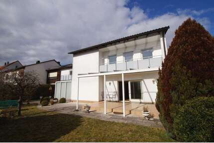 Haus zum Kaufen in Neumarkt in der Oberpfalz 645.000,00 € 175 m²