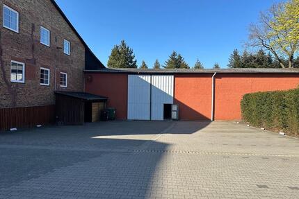 Gewerbeobjekt in Hohenwestedt - 1.530,00&nbsp;EUR Kaltmiete, ca.&nbsp; 3,00&nbsp;m&sup2; in Hohenwestedt (PLZ: 24594)