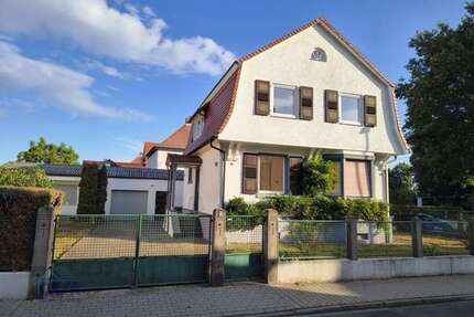 Haus zum Kaufen in Nauheim 748.000,00 € 158 m²