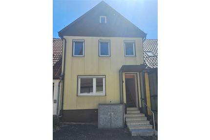 Haus zum Kaufen in Heidenheim 150.000,00 € 88 m²
