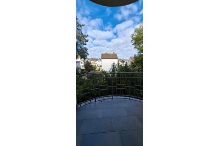 Renovierte 2-Z-Wohnung mit Balkon & Gartenmitbenutzung Rott - Wuppertal Gemarkung Nächstebreck