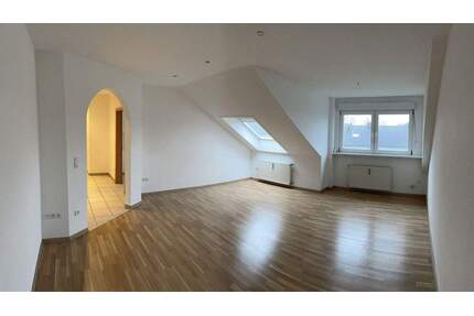 Schöne Dachgeschosswohnung in Gelsenkirchen-Resse