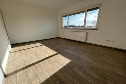 Helle, renovierte 3-Zimmer-Wohnung in Obertshausen