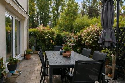 Reihenendhaus mit Garten & Dachstudio in Berlin-Kaulsdorf