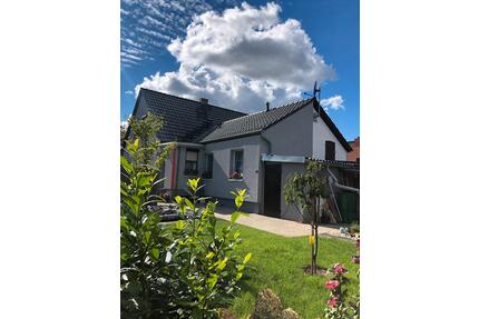 Salzwedel Stadt 2016 sanierte Doppelhaushälfte Haus 4Zi 90qm Wf