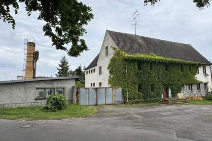 Ihre Chance im Spreewald! Großes Anwesen in Lübbenau mit Saal und Entwicklungspotenzial